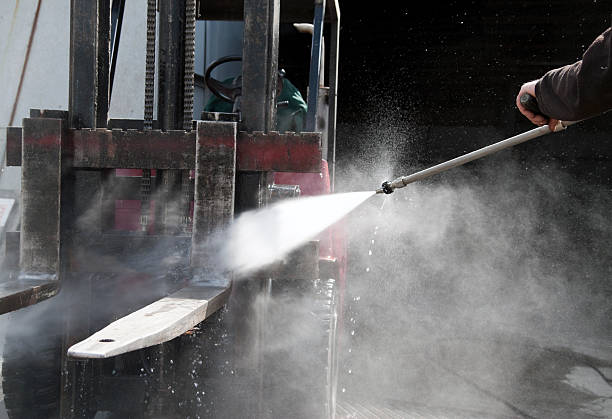 Best Building Exterior Washing  in Ferry Pass, FL